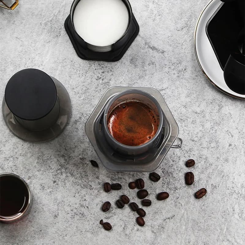 Portabel fransk press kaffebryggare